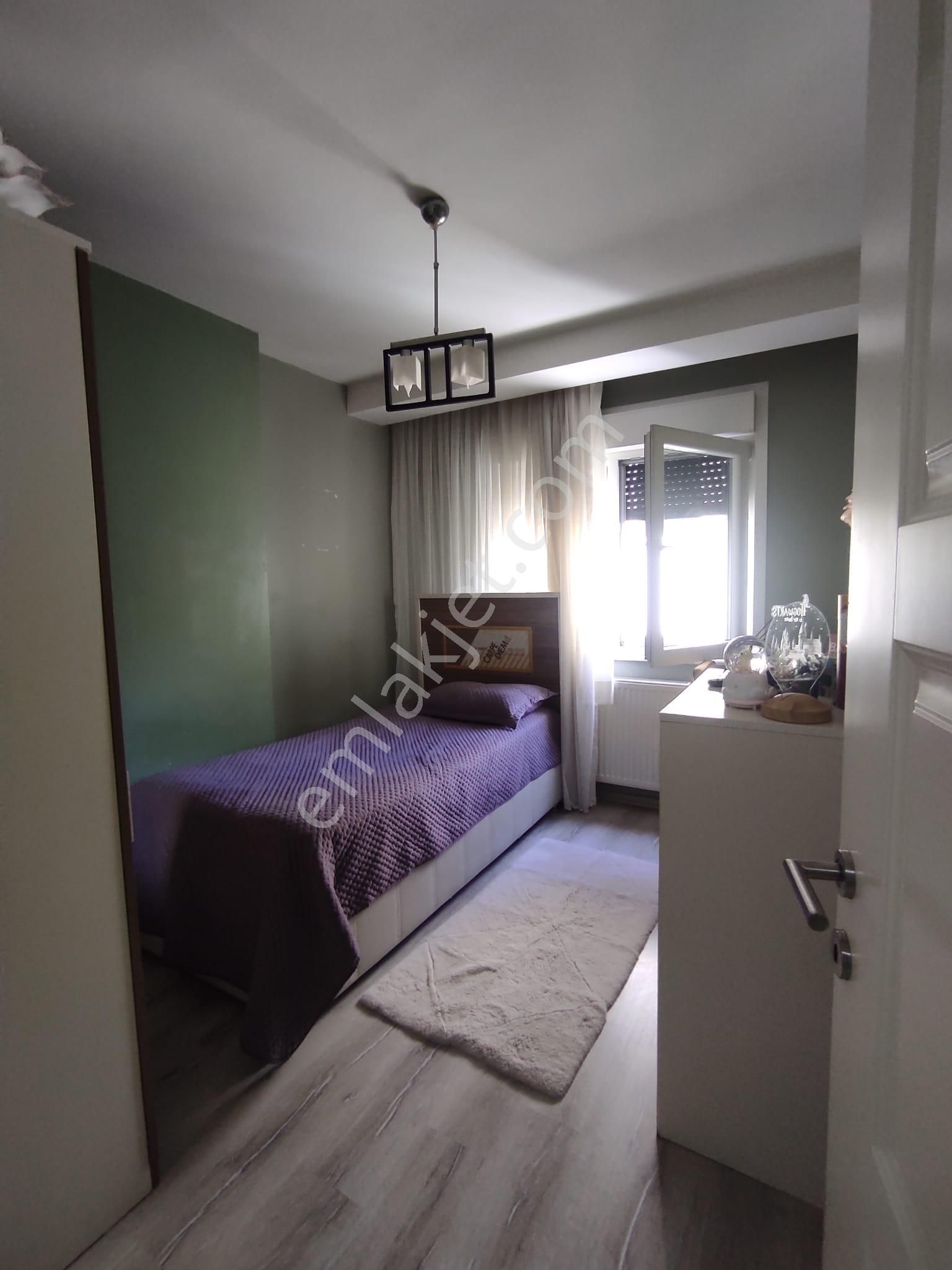 Ömür Emlaktan Bahçelievlerde 3+1 Satılık Daire - Görsel 12