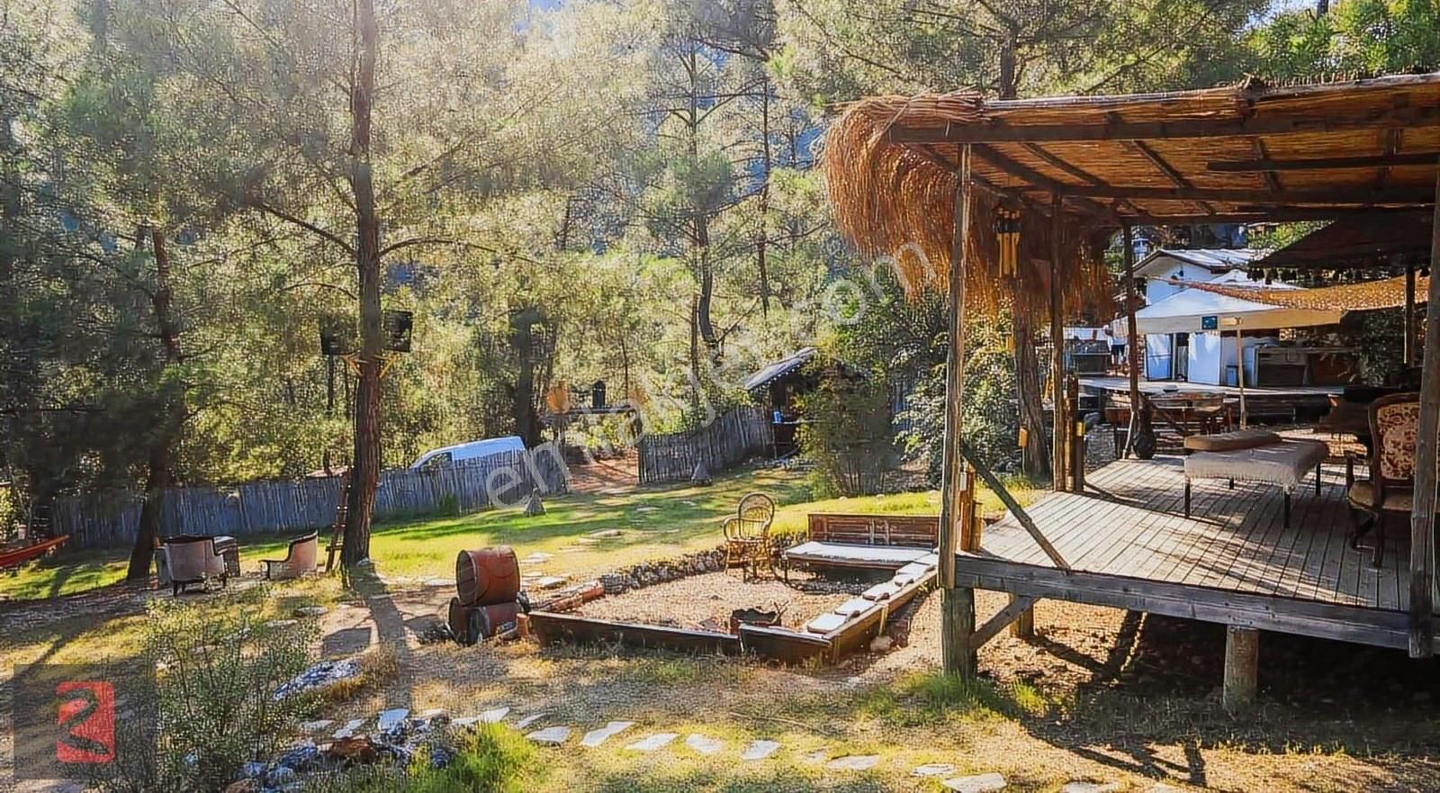Olimpos'ta Satılık Arsa İçerisinde Turistik İşletmesi İle