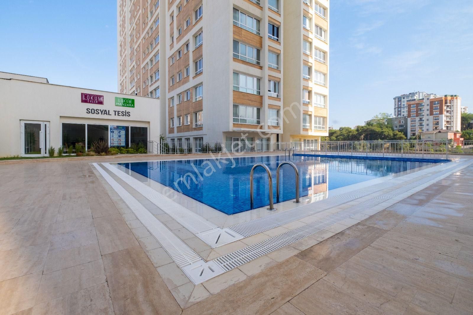 Tuzla Aydınlı Lokum Evlerinde Manzaralı Ebeveyn Banyolu 2+1 Boş