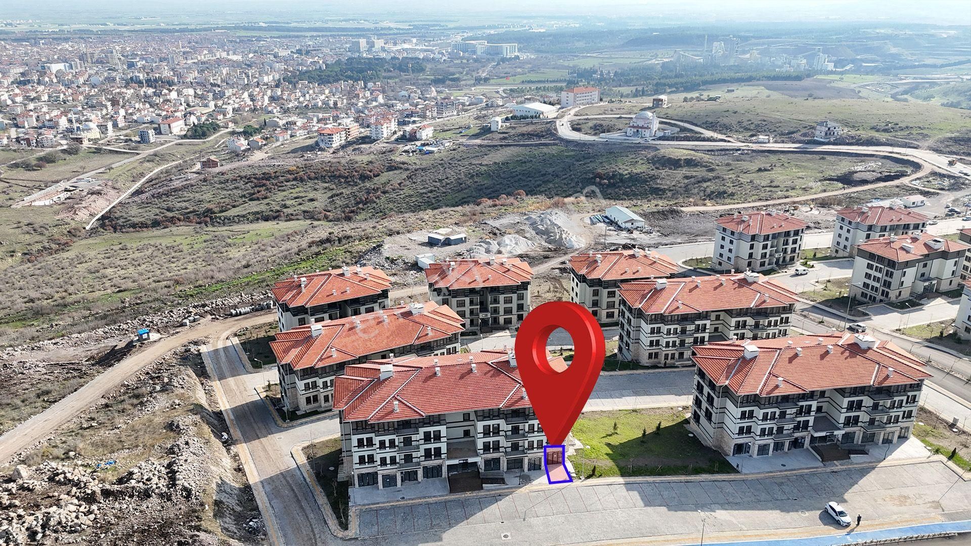 Re/max İnci'den Gaziosmanpaşa Mah Toki'de 32m2 Kiralık Dükkan