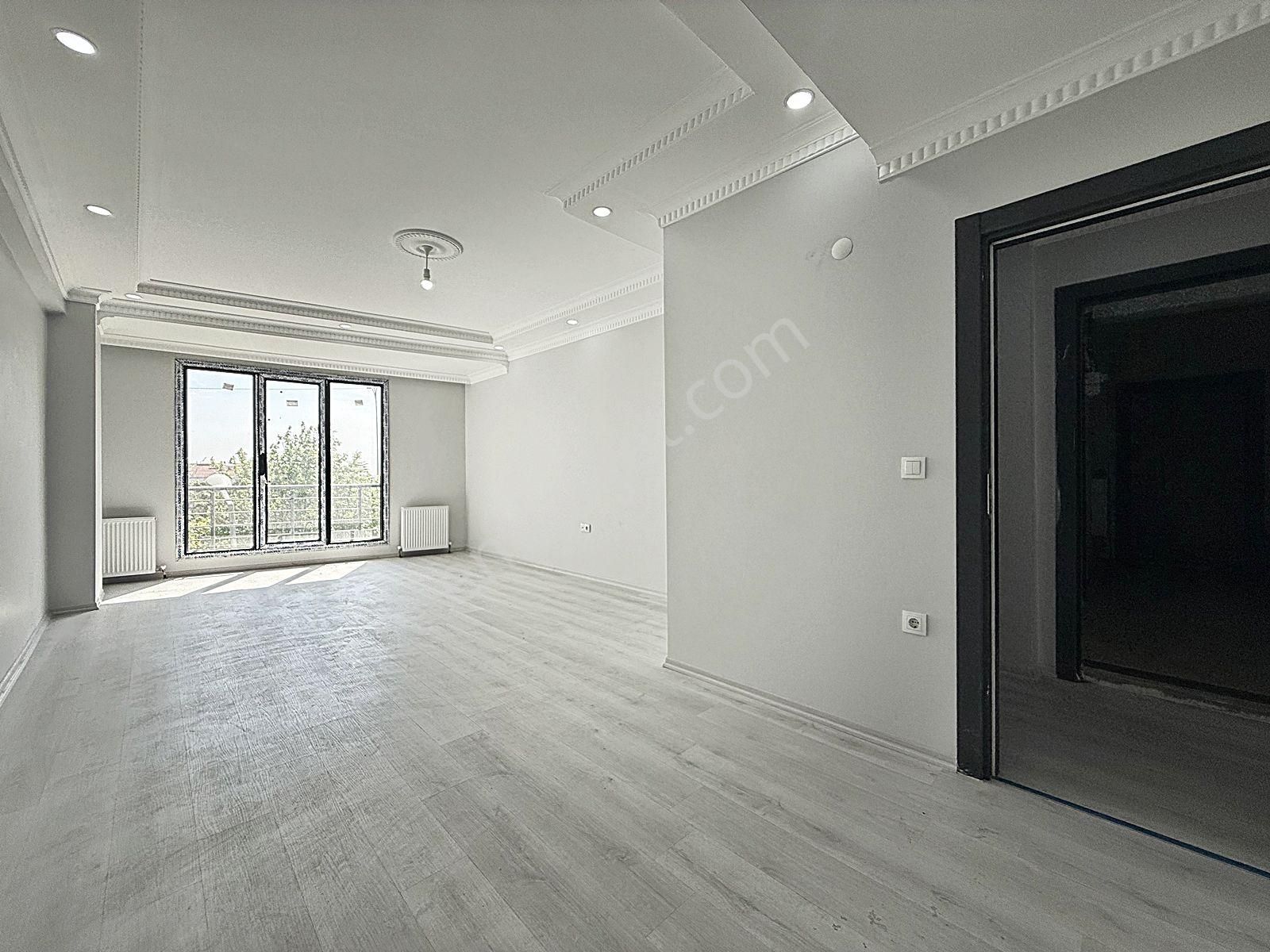 Ardıçlı Villalarına Komşu 2+1 Sıfır Ebeveyn Banyolu Arakat Daire Satışta!!!!