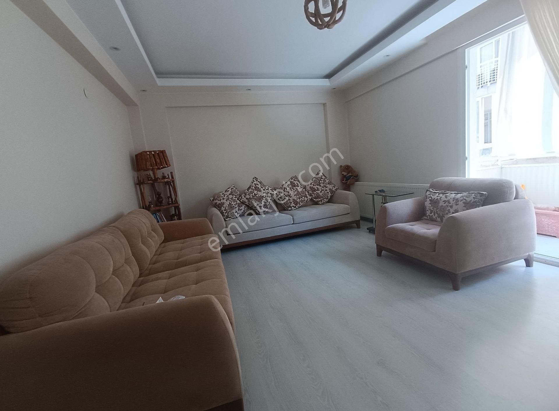 Üçyolda 2+1 Arakat Varyant Yakını Doğalgazlı Bakımlı Daire
