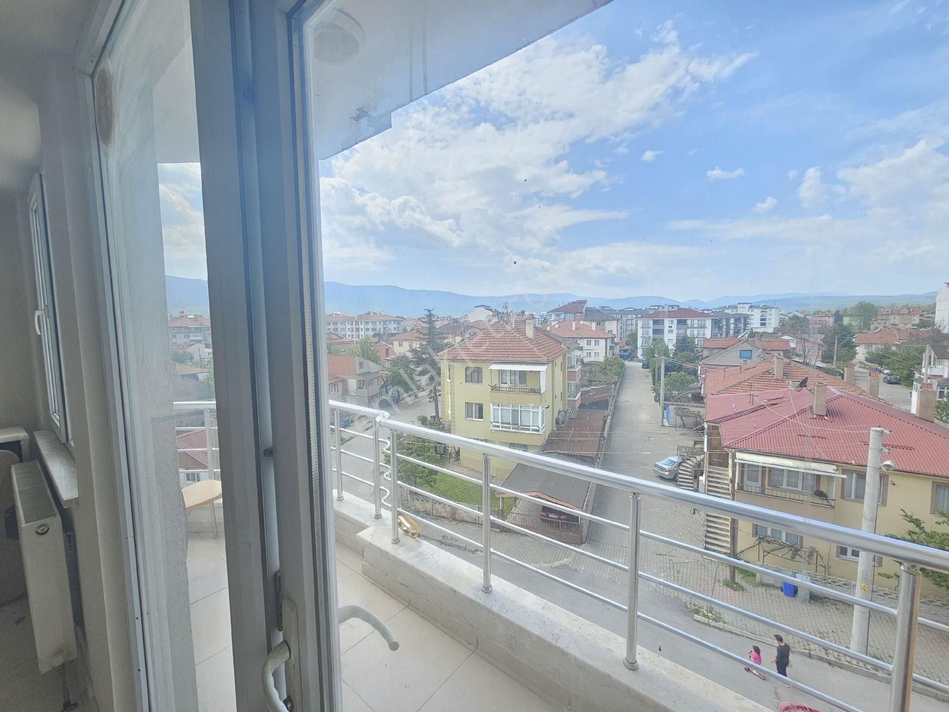 Sümer Mah Öğrenciye Kiralık 1+1 Daire