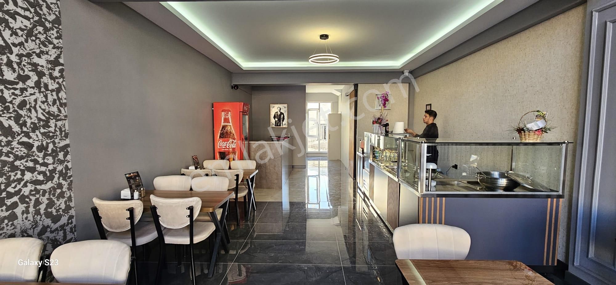 Turyap'tan Yaşamkentte Cadde Üzeri 3 Katlı Devren Fasd Food
