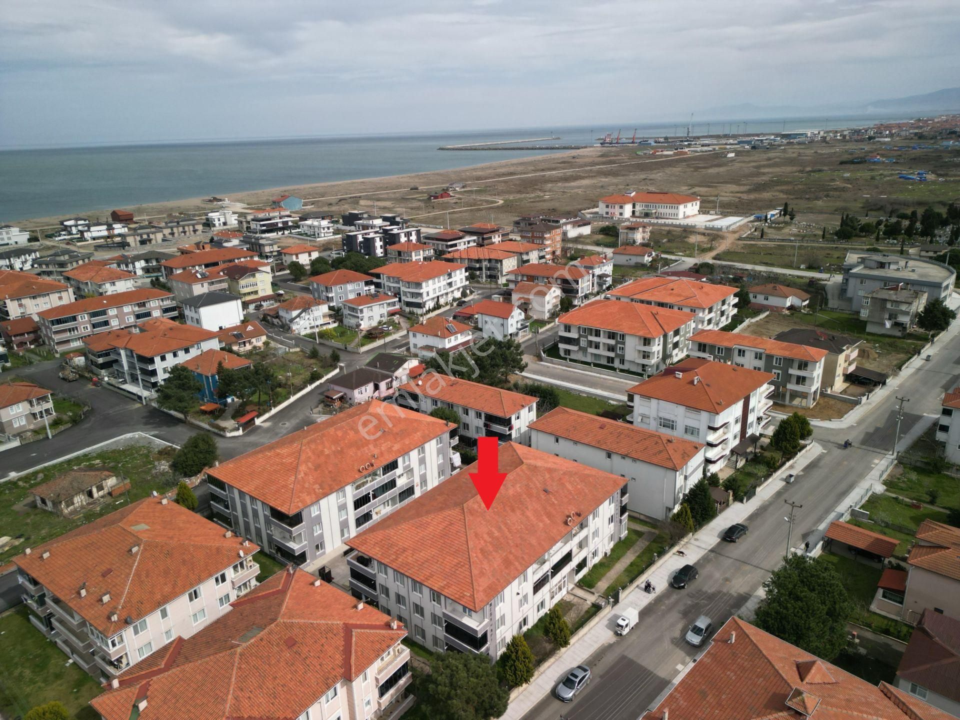 Havuzlu Sitede Kombi Petekli Fırsat 1+1 Daire
