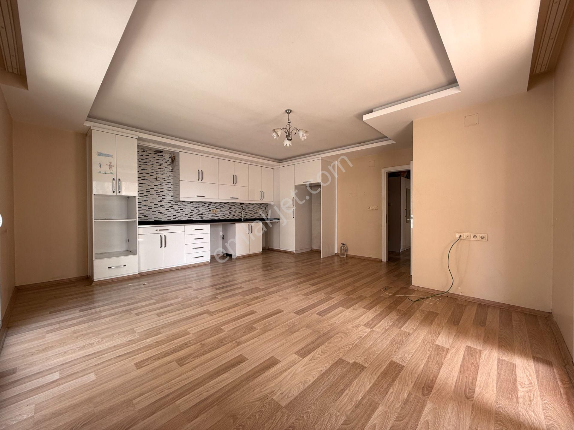 Yamaçlı Mah. 2+1 100 M2 Güney-batı Cepheli Kiralık Daire