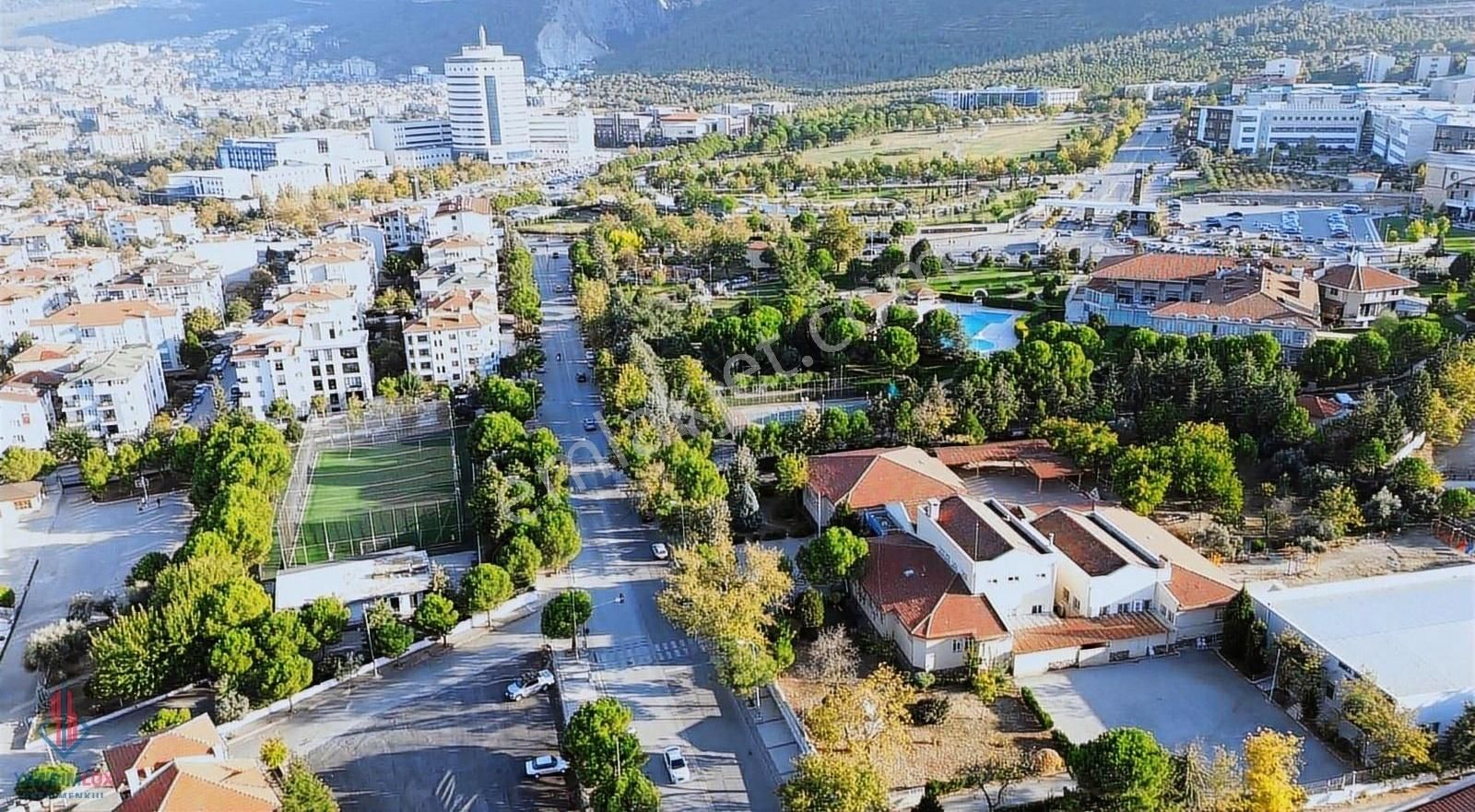 Yatırımlüx'den Paüye Yürüme Mesafesi 300 M2 Arsa