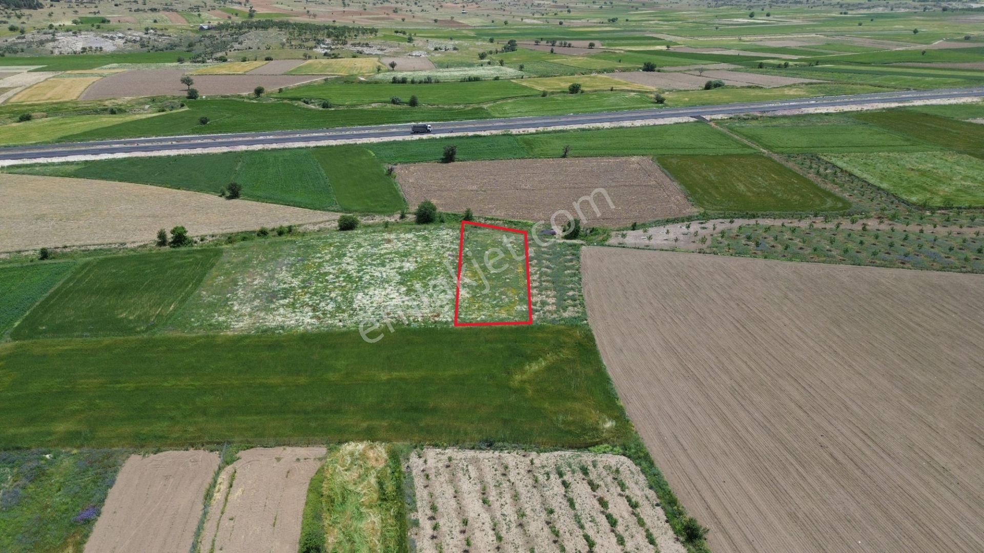 Korkuteli Yeşilyaylada Ypl Sorunu Olmayan 1040 M2 Tarla - Görsel 18