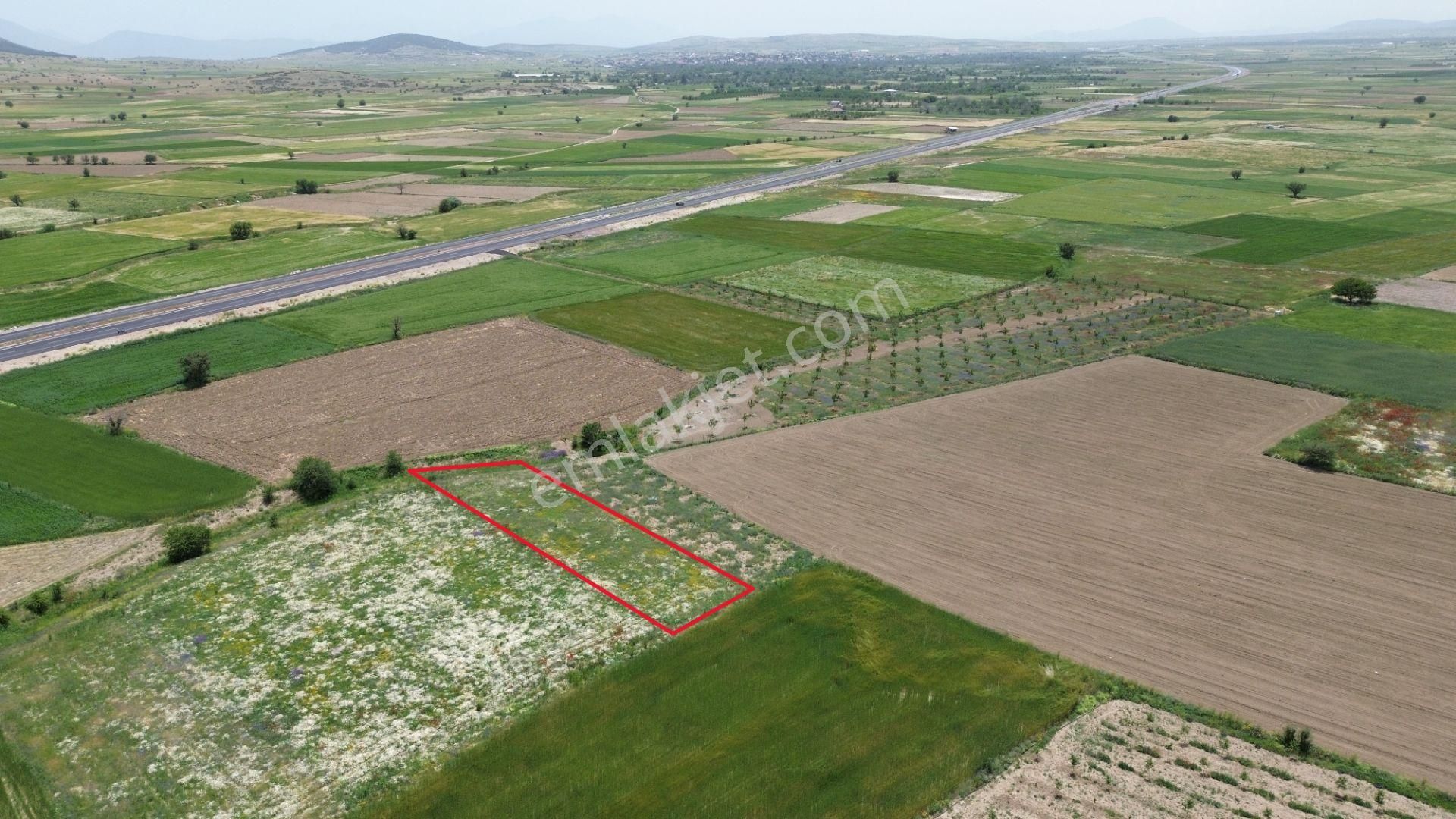 Korkuteli Yeşilyaylada Ypl Sorunu Olmayan 1040 M2 Tarla - Görsel 4