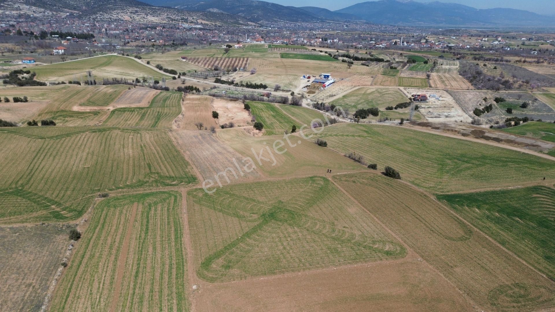 Korkuteli Yeltende 3350 M2 Yeşillikler İçinde Tarla - Görsel 9