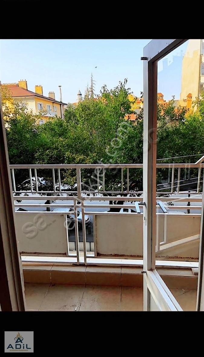 İstasyon Cad Cepheli Arakat. 3+1 Kombili Daire