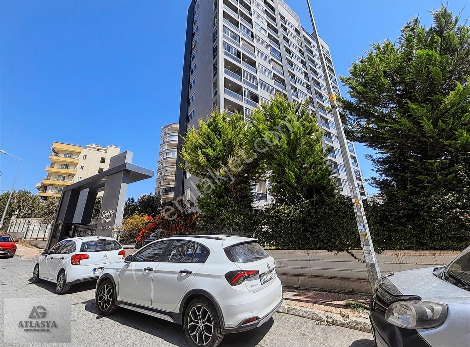 Atlasya'dan Lüks Site İçi Merkezi Konum 2+1 Kiralık Daire