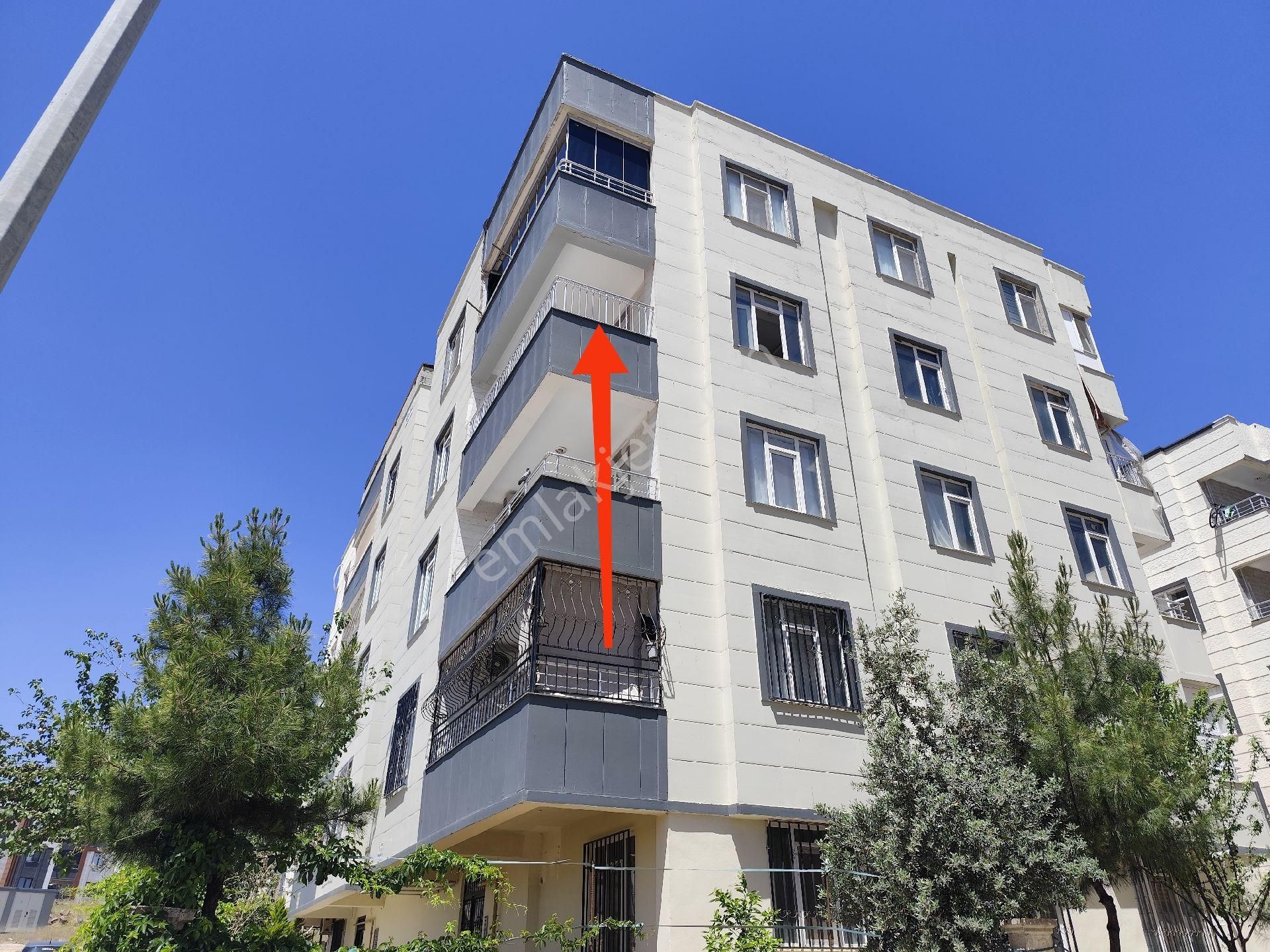 Kuruluş Gayrimenkulden Seyrantepe Mah Satılık 3+1 Ara Kat Bakımlı Daire