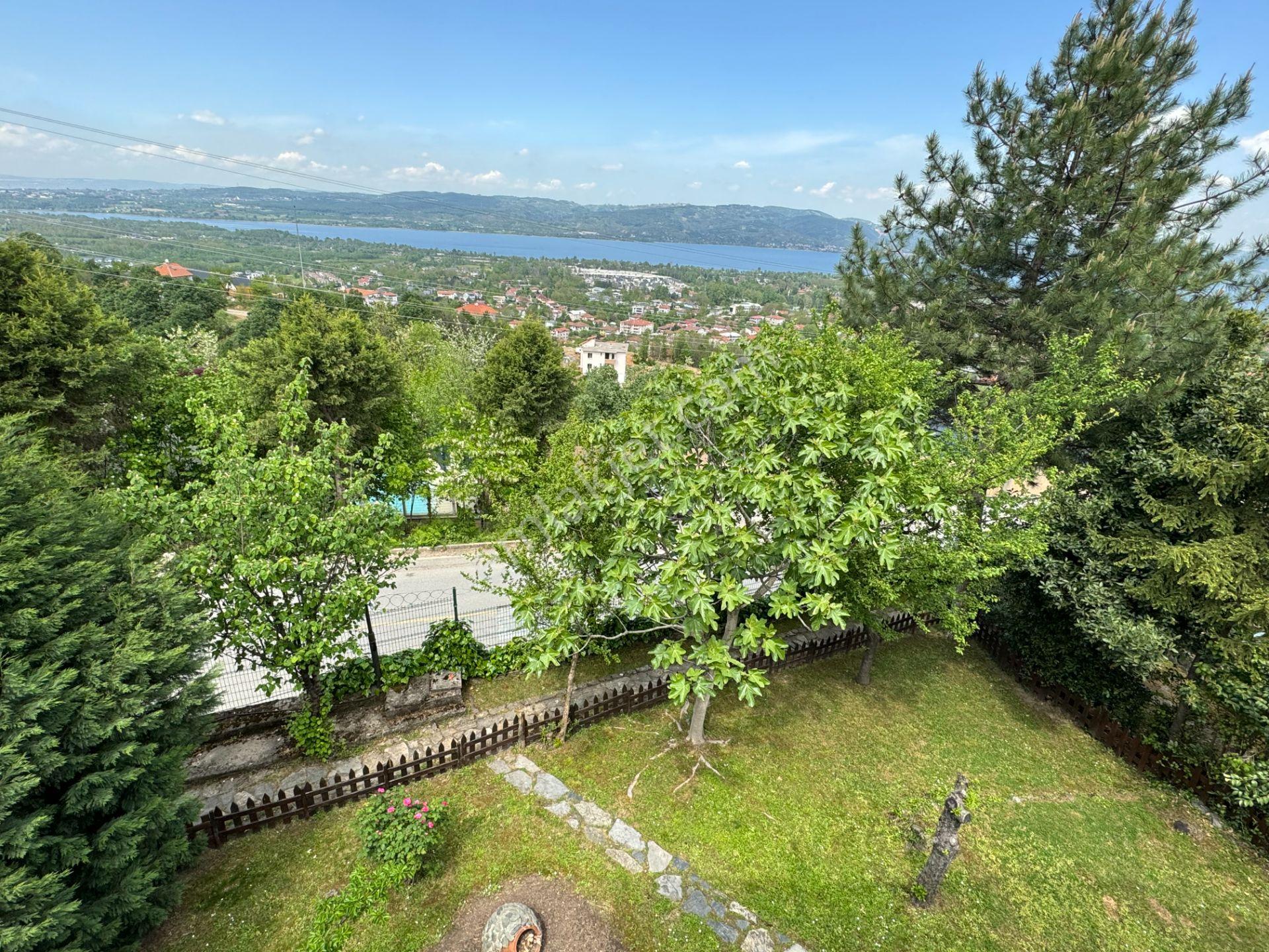 Sapanca’da Site İçinde Göl Manzarlı Satılık Müstakil Villa - Görsel 10