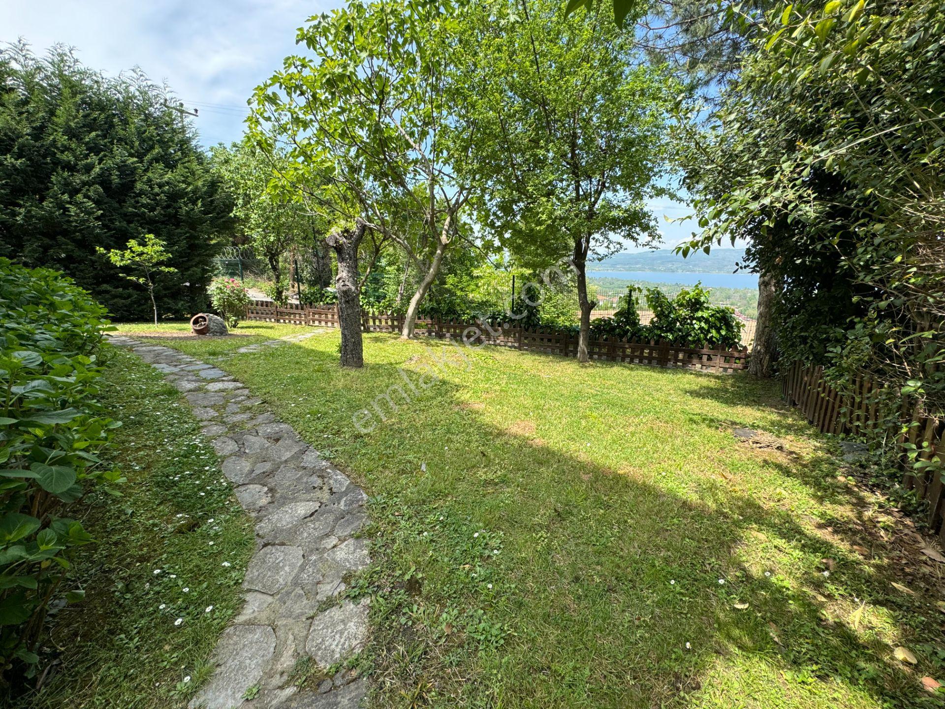 Sapanca’da Site İçinde Göl Manzarlı Satılık Müstakil Villa - Görsel 5