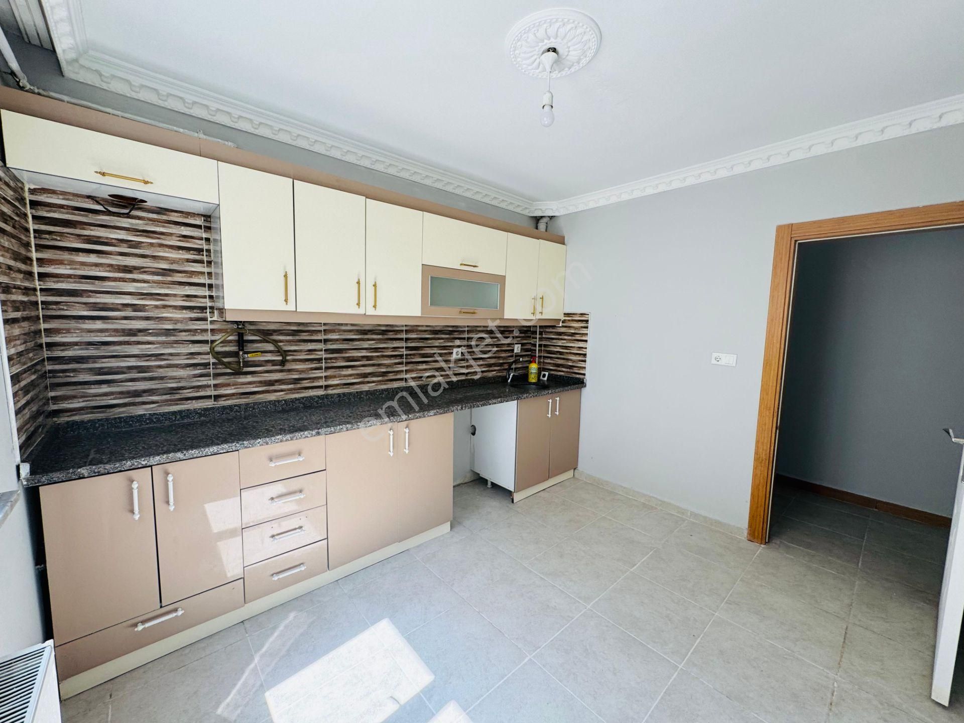 Çerkezköy Bağlık Mah'de Kiralık 2+1 Kombili Hazır Öncephe Daire