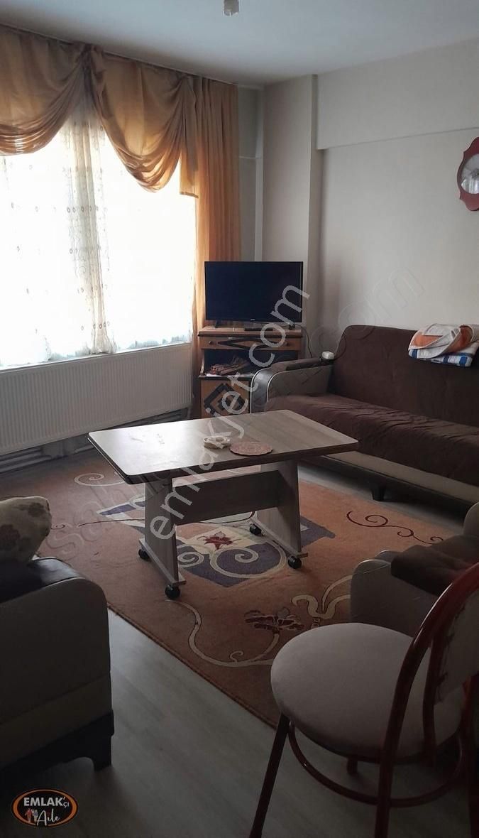 Balıkesir Gönen Kurtuluş Mahallesinde Doğalgazlı Satılık Daire