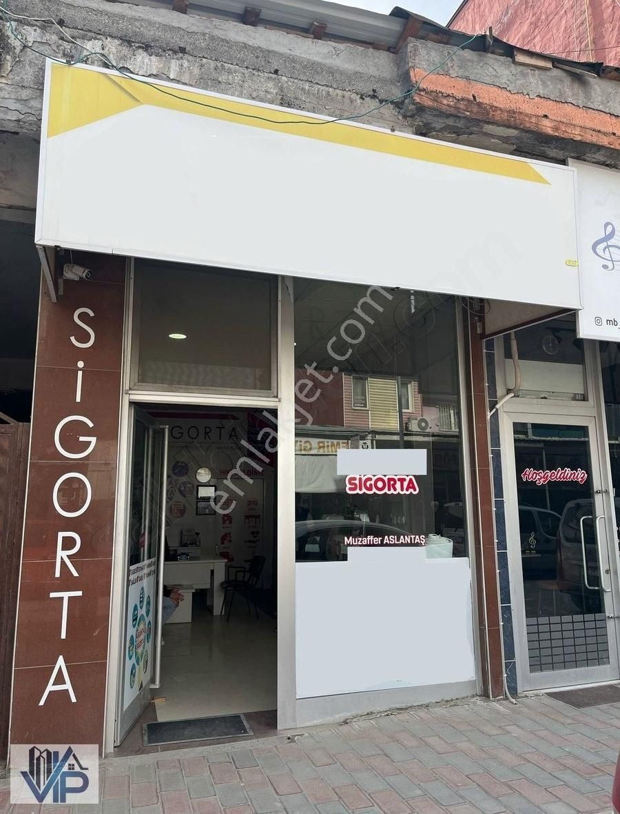 Bafra Vıp Gayrımenkulden Büyük Pazar Mevkinde Satılık Dükkan!!