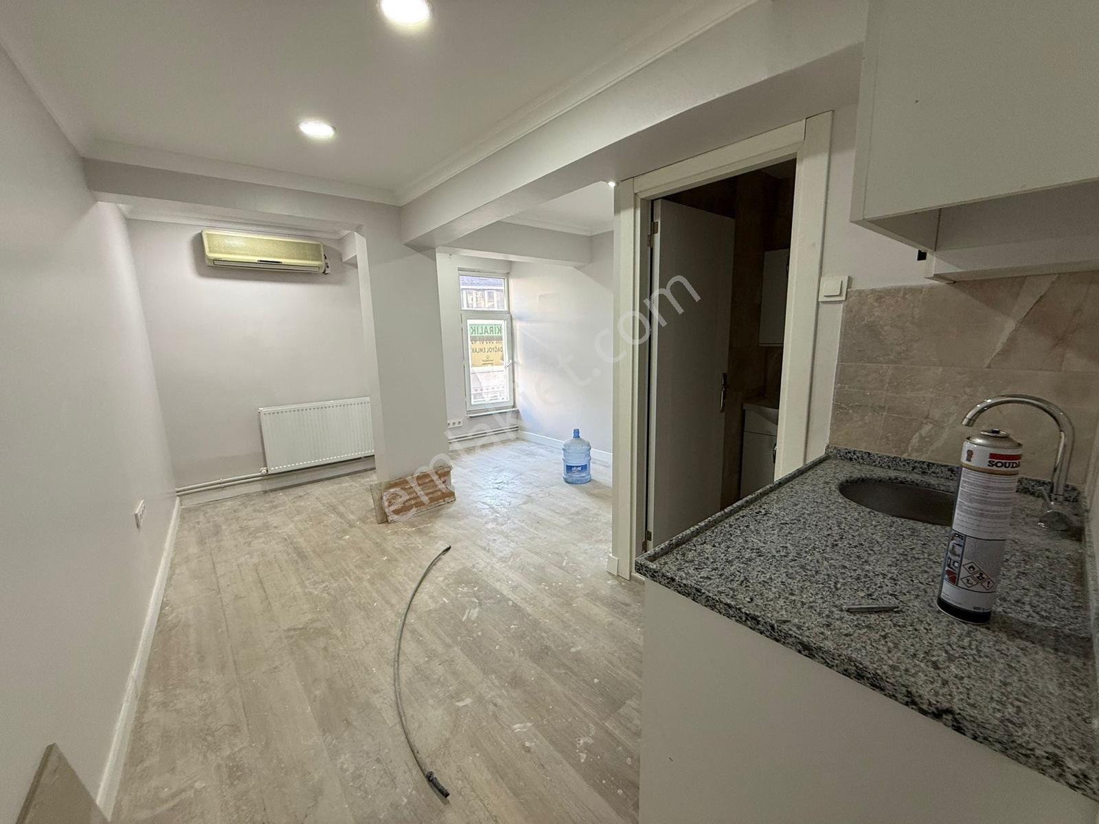 Alibeyköy Metro Yakını Öğrenciye Uygun 1+0 Kiralık Daire