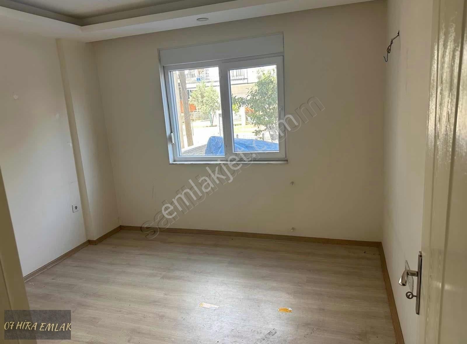 Kütükçüde Kiralık Giriş Kat Daire