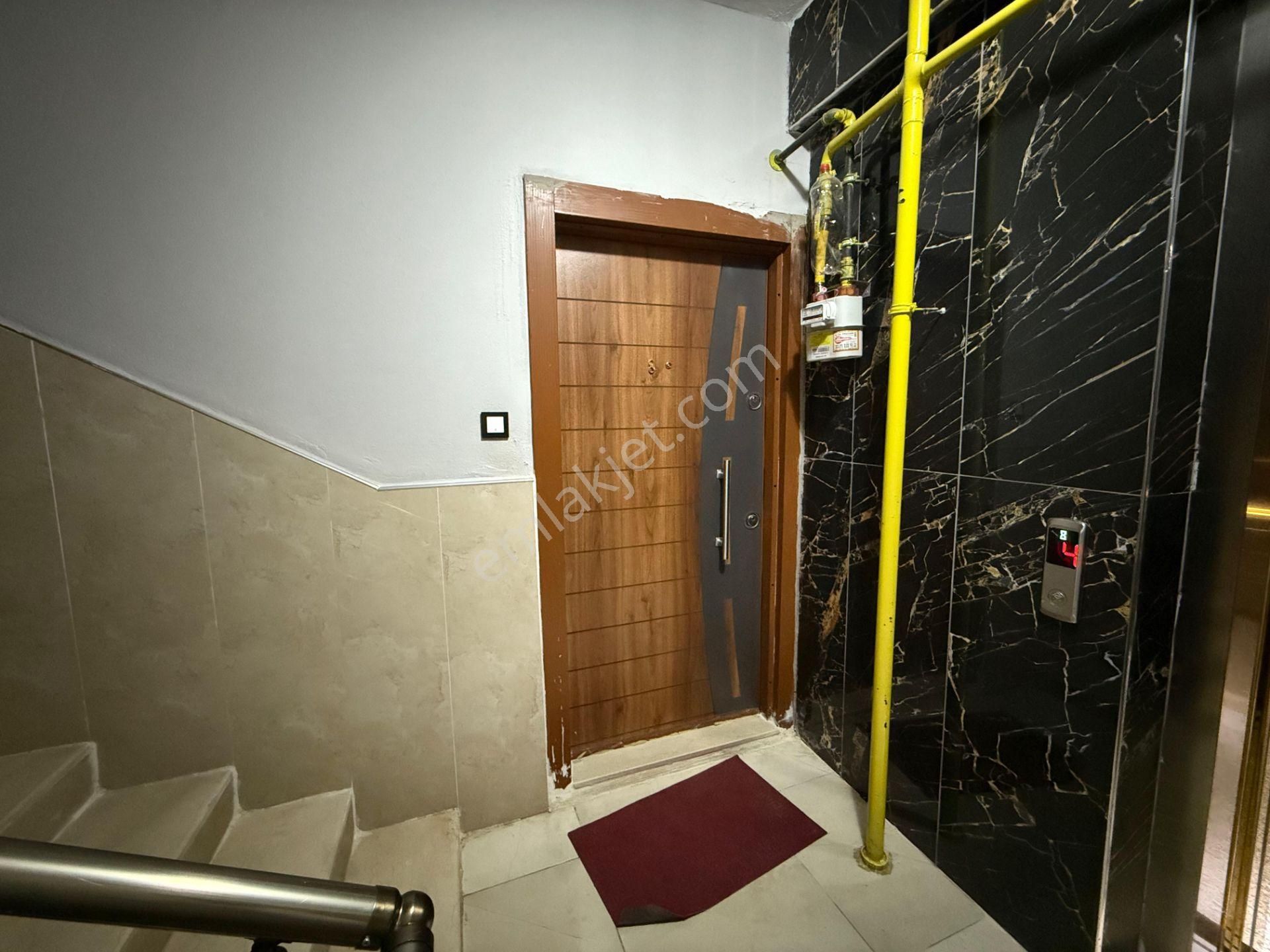 Mehmetçik'te Site İçerisinde Satılık 3+1 Full Daire