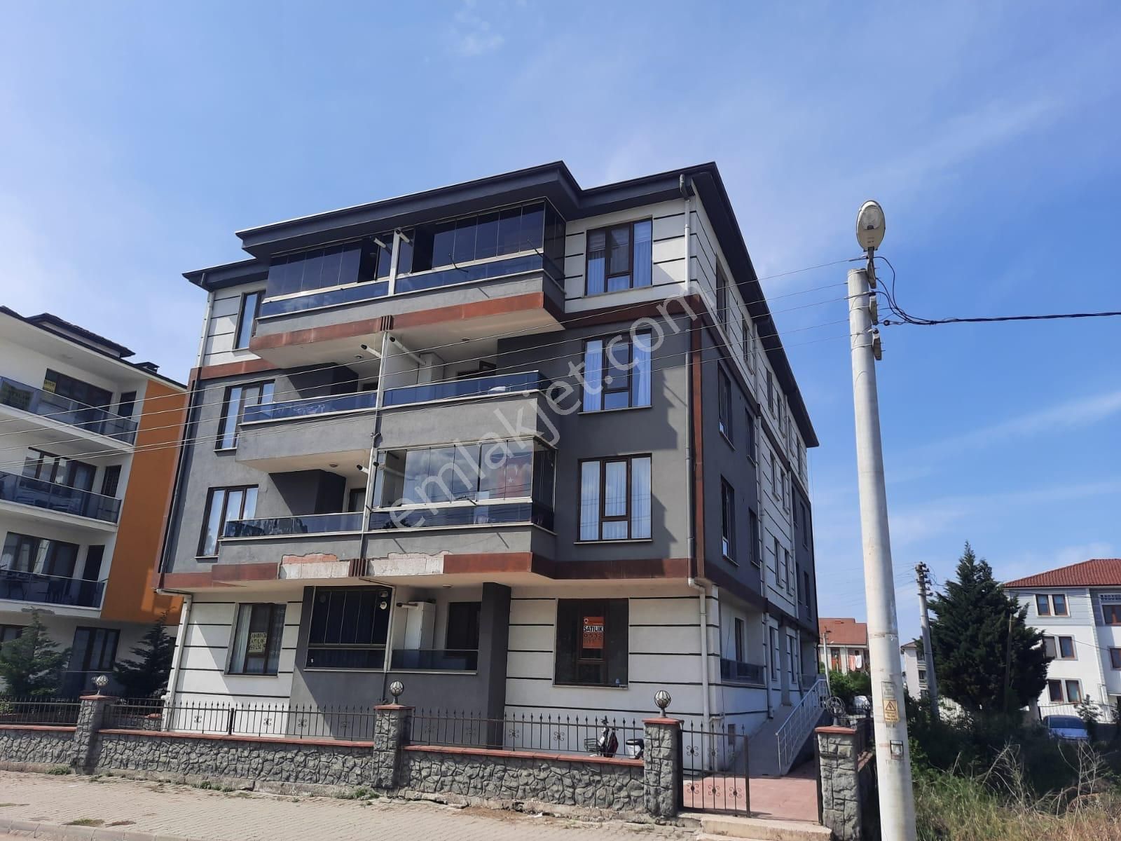 Düzce Darıcı Mahallesinde 2+1 Giriş Kat Satılık Daire!
