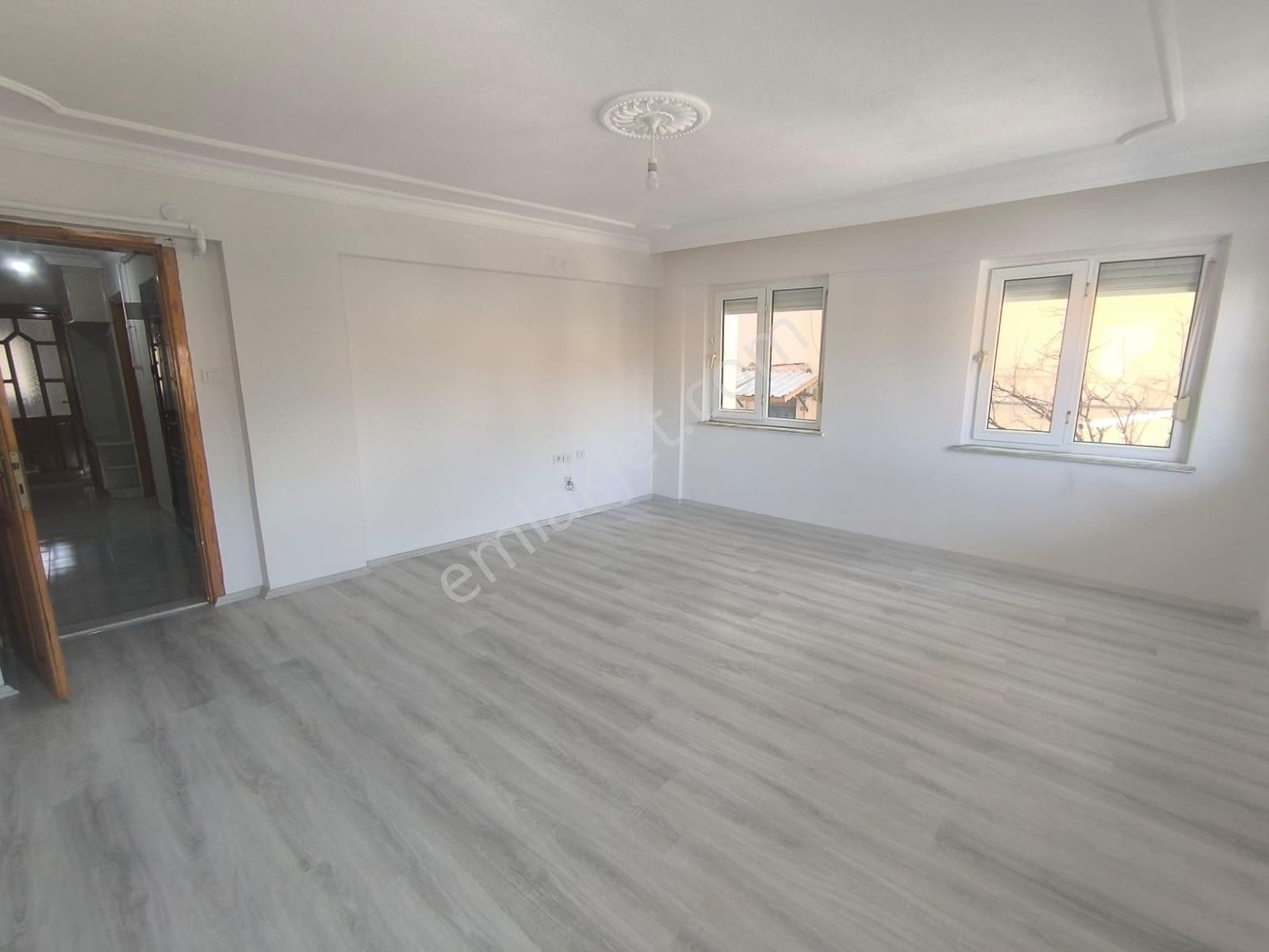 Toprak Dünyasından Bağbaşı Zeytinköy De Kiralık Arakat Daire
