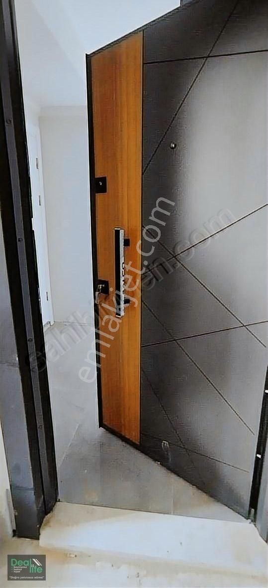Deallife Gayrimenkul Den Hasan Paşa'da 2+1 Dublex