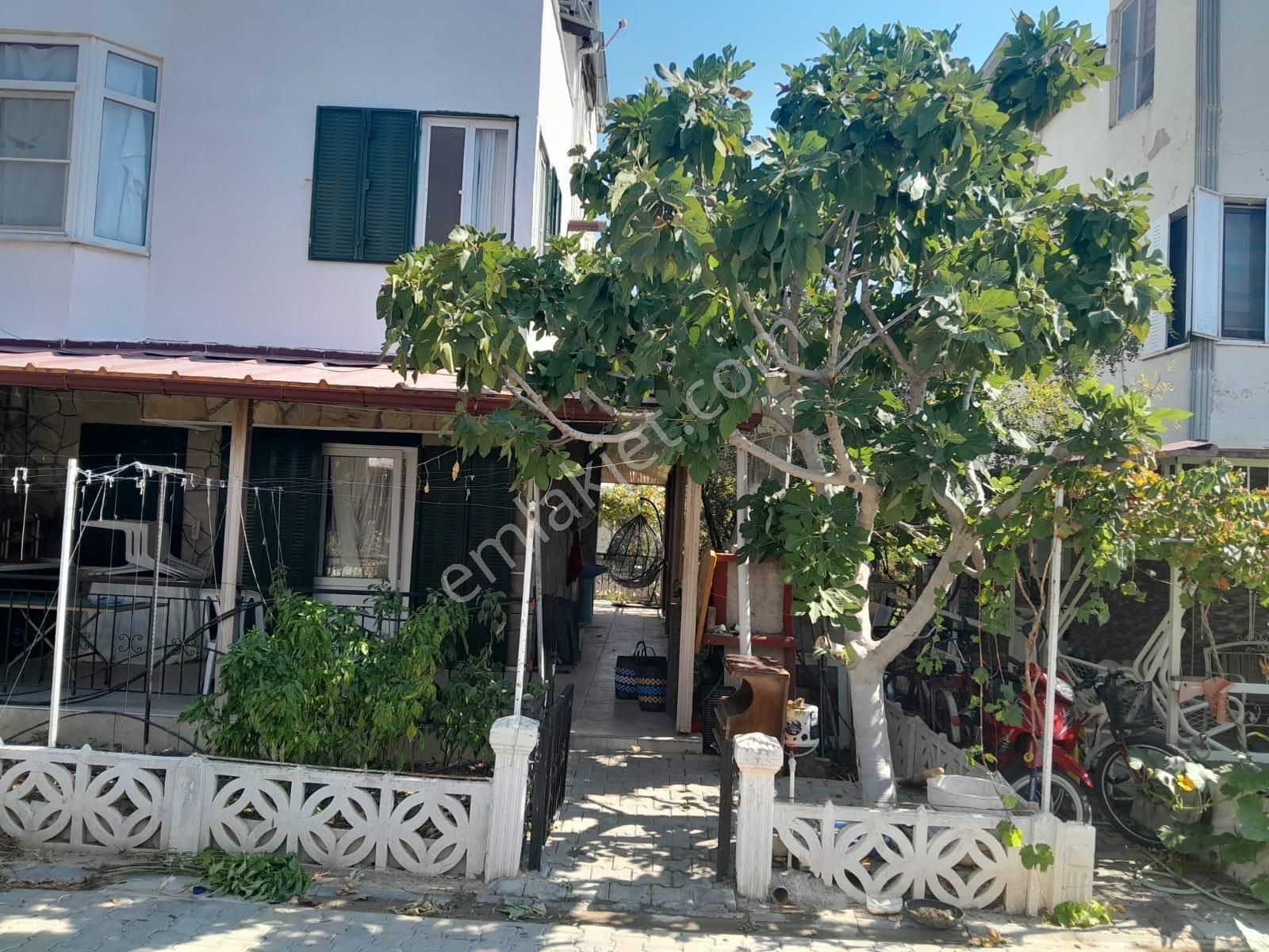 Kuşadası Güzelçamlıda 4+1 Denize 400 Metre