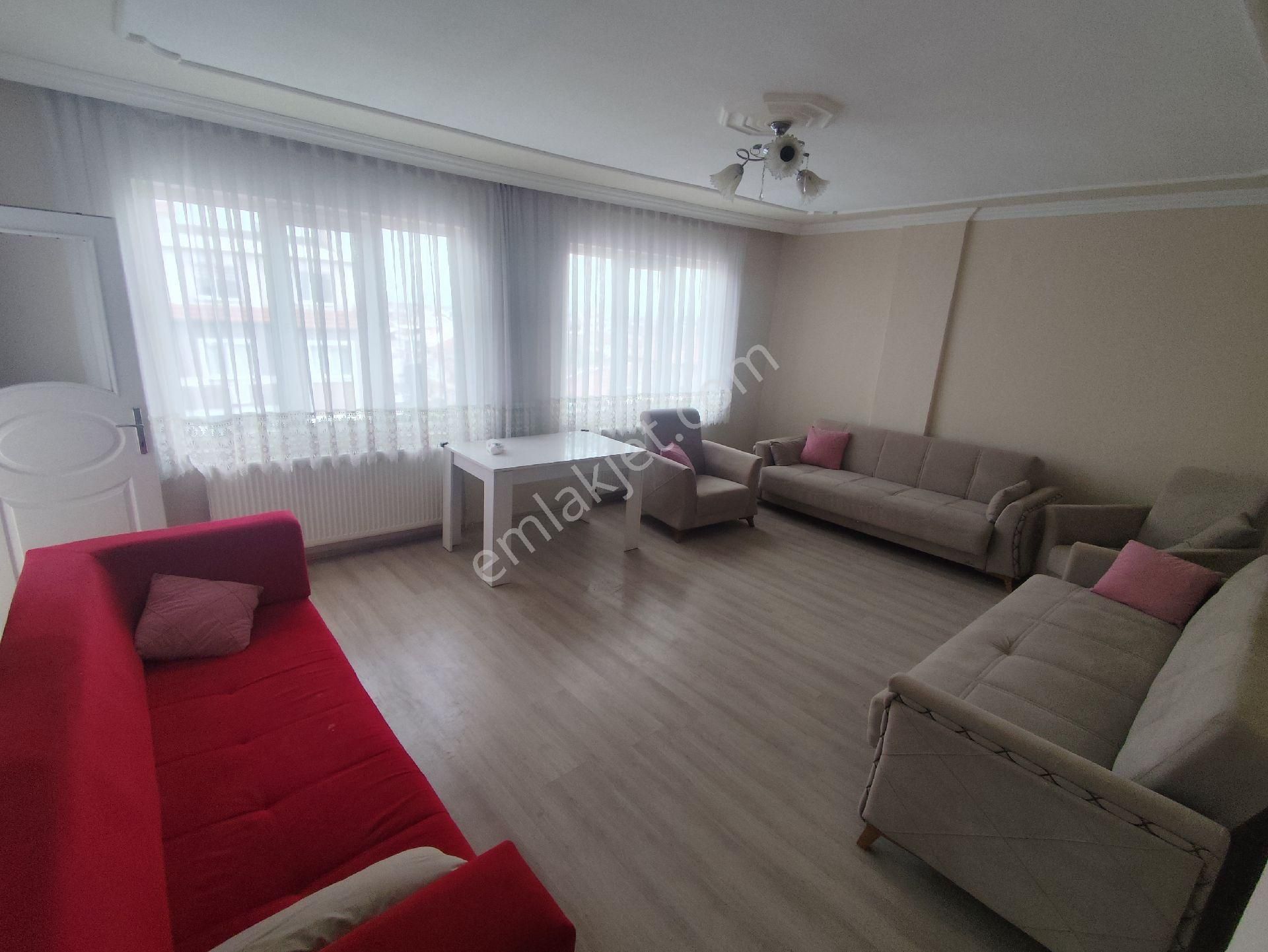 Balıkesir Nef Hemen Arkasında Eşyalı 3+1 Arakat Pırlantam Gayrimenkul