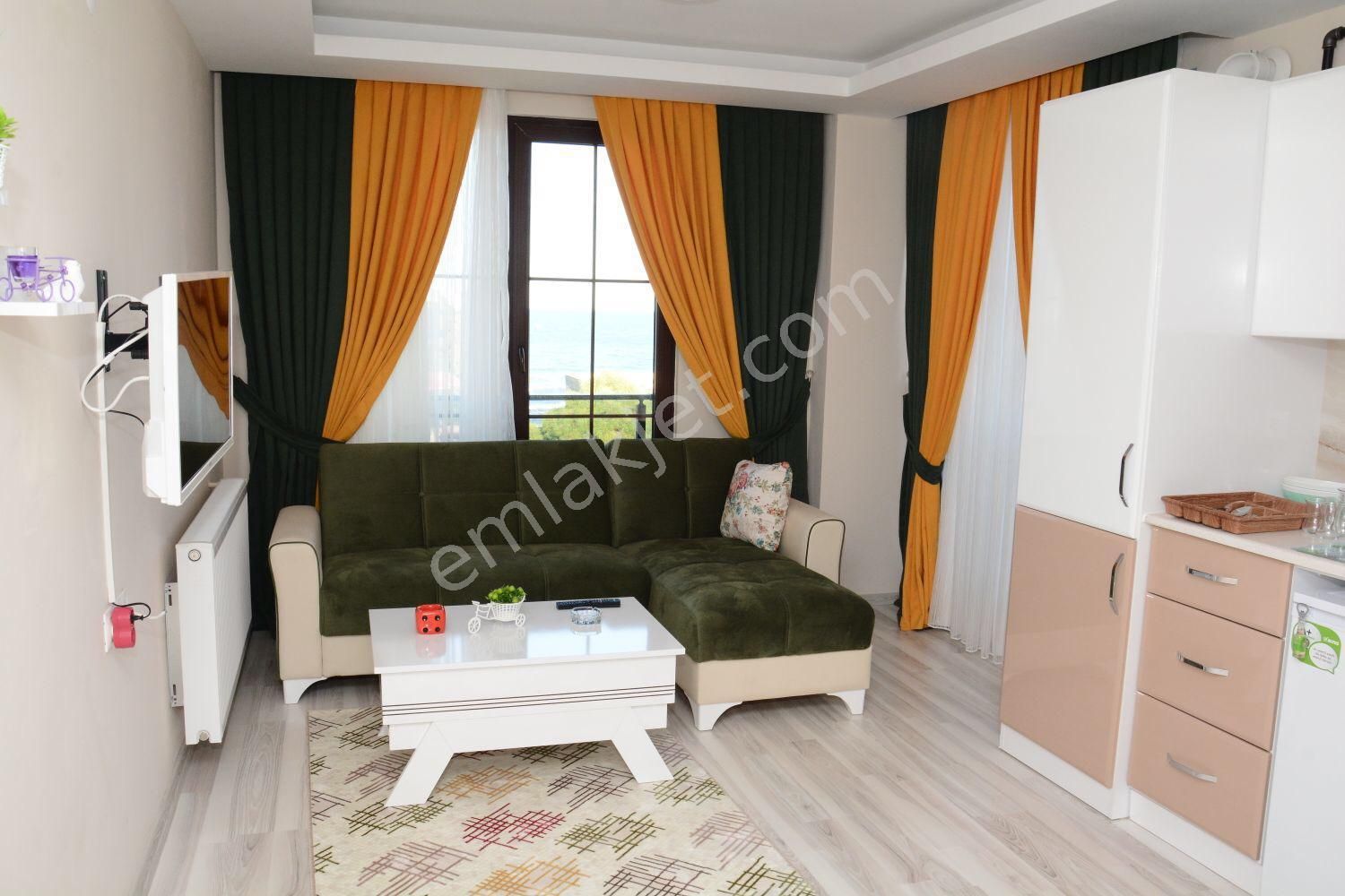 Samsun Atakum Sahilde 1+1 Ful Eşyalı Sahile 50m Mesafede Lüxs Aileye Uygun Günlük Kiralık Daireler