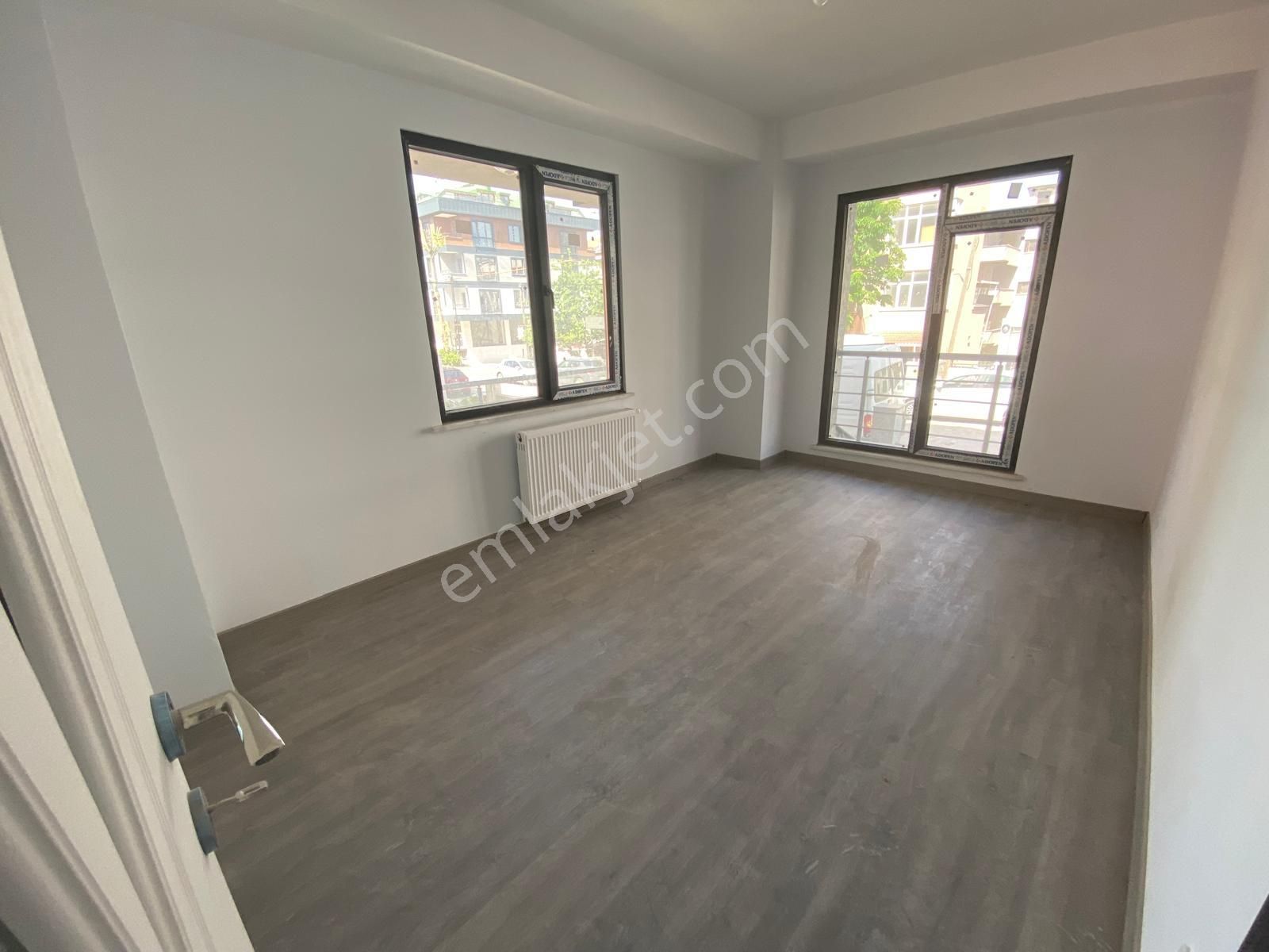 Beylikdüzü Yakuplu Mah. 2+1 Satılık Sıfır Lüx Daire