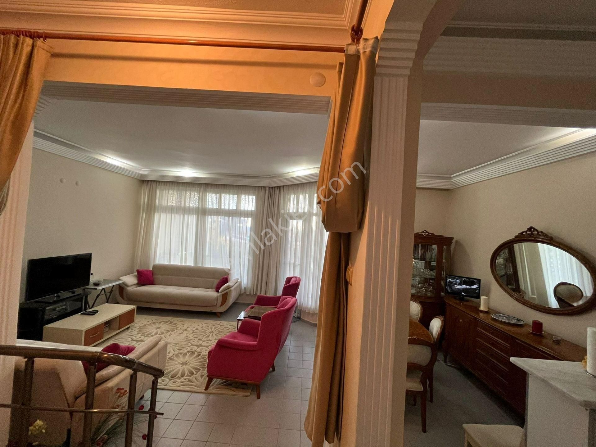 Alanya Payallar Satılık Tripleks Villa - Görsel 9