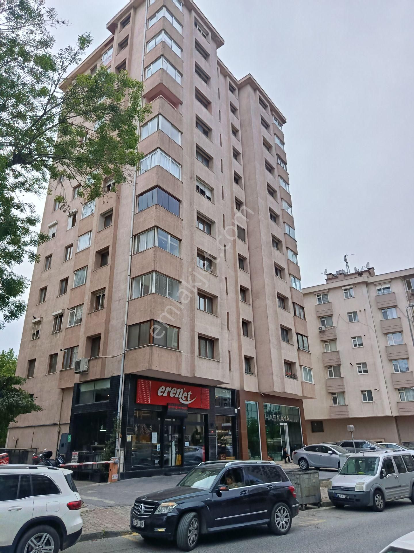 Göztepe Minibüse 1. Paralelde 145 M2 Net Tertemiz Boş Daire