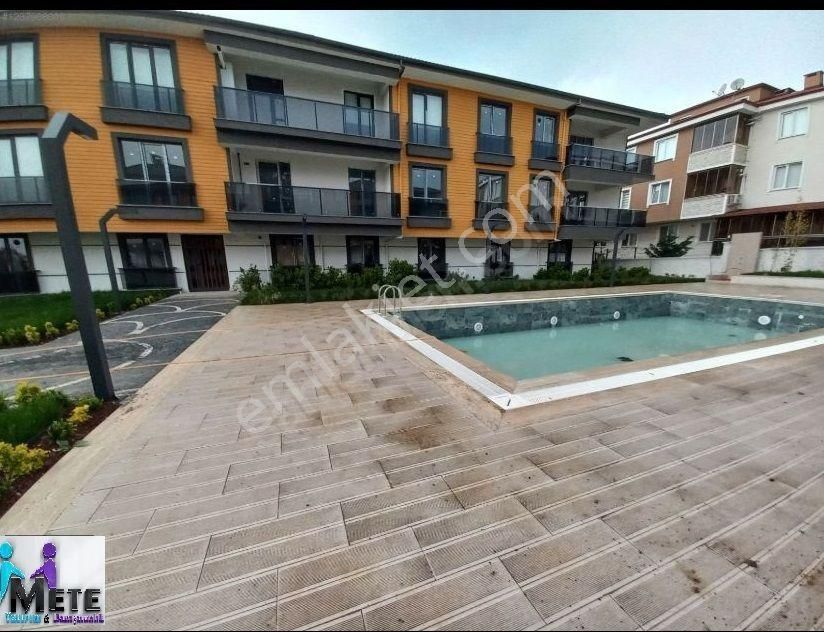 Vilkon Garden Life Sitesinde Eşyalı Kiralık 1+1 Daire