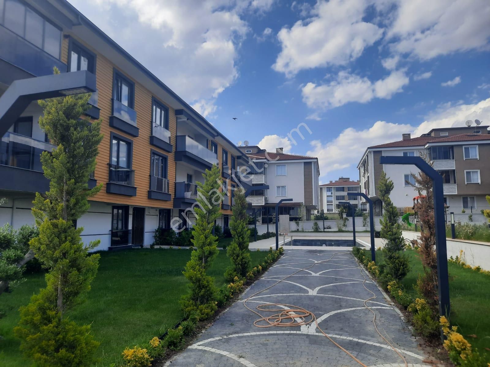 Vilkon Garden Life Sitesinde Eşyalı Kiralık 1+1 Daire