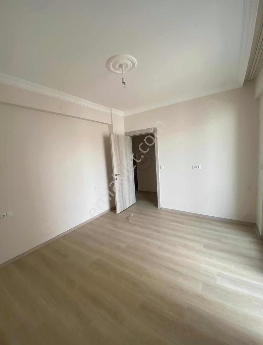Ortaca Merkezde Asansörlü Satılık 2+1 Daire