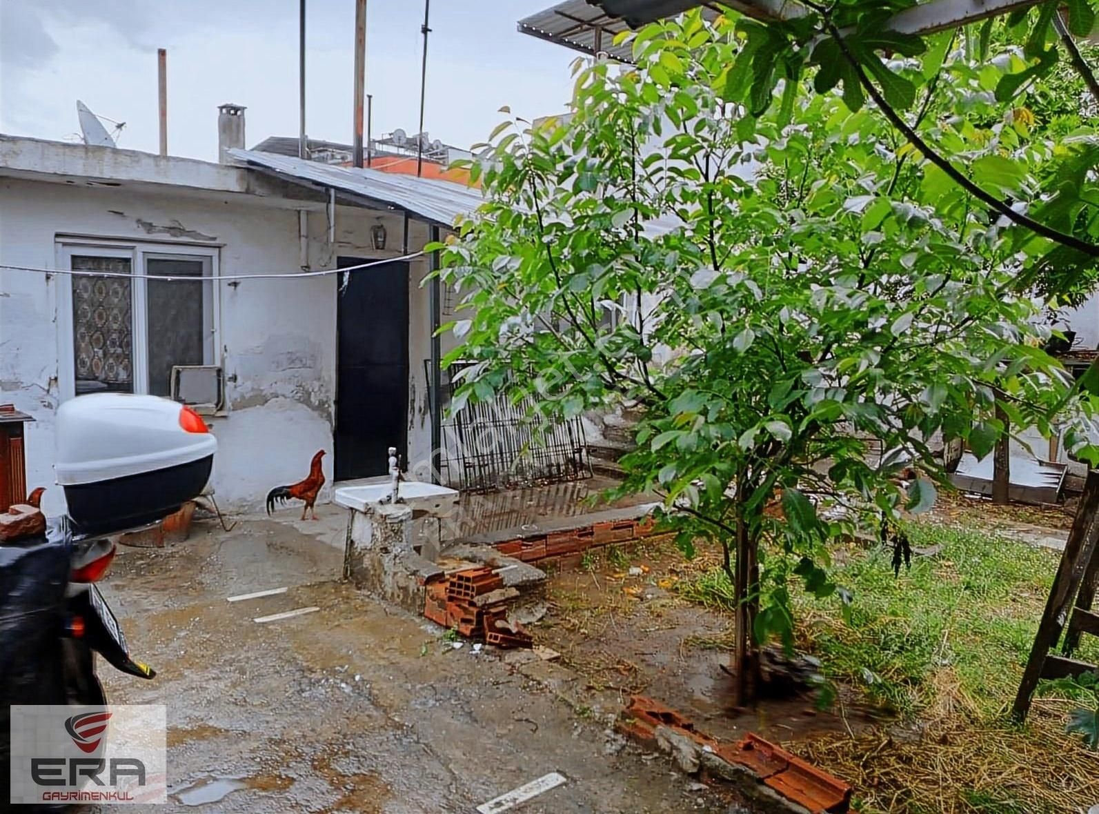 Era' Dan Tepecikte Satılık Müstakil Bahçeli Ev - Görsel 2