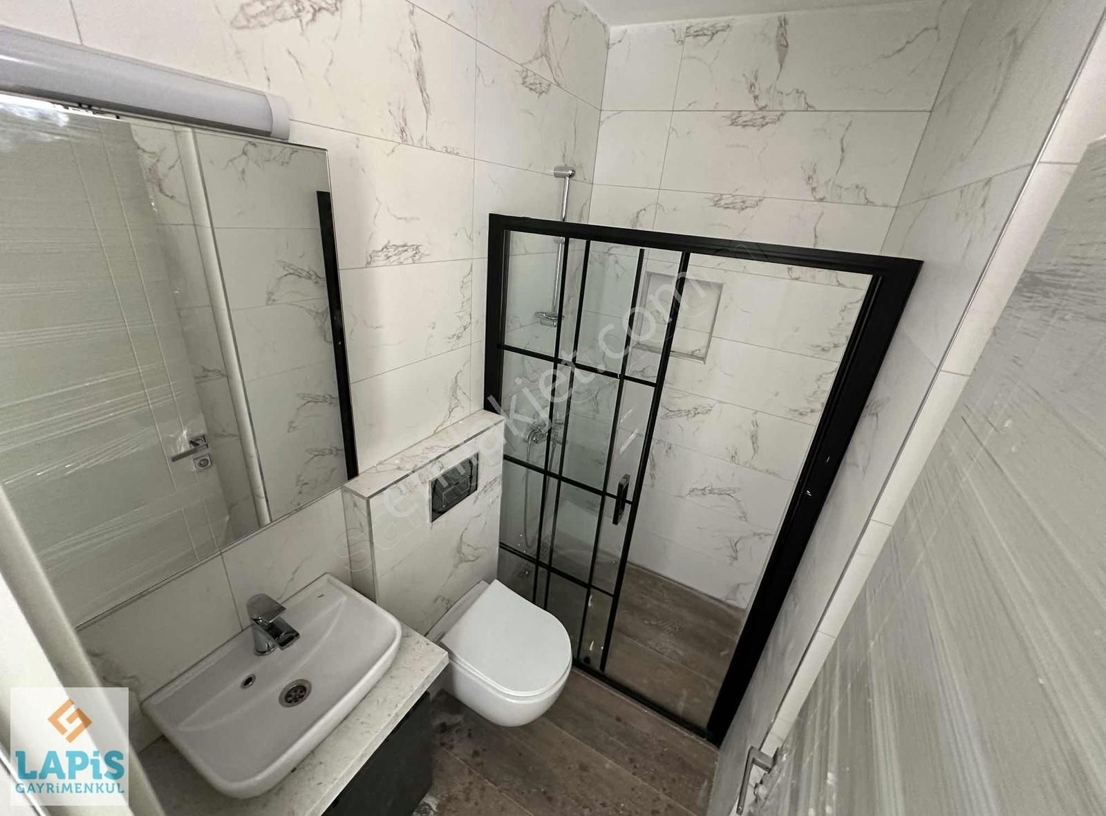 Kuşadası Merkezde-havuz-yerden Isıtma-doğalgaz-otopark-güvenlik - Görsel 16