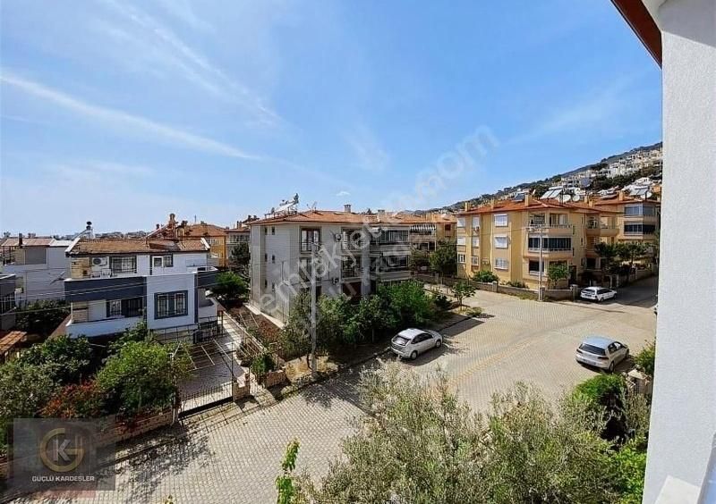 Güçlü Kardeşlerden Havuzlu Site İçerisinde 3+1 Manzaralı Daire - Görsel 27