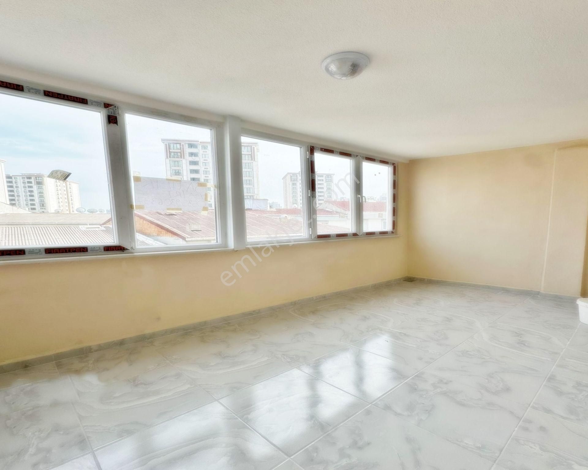 Yeşilkent Mahallesinde 2+1, 110 M², Full Yapılı Konforlu Daire!