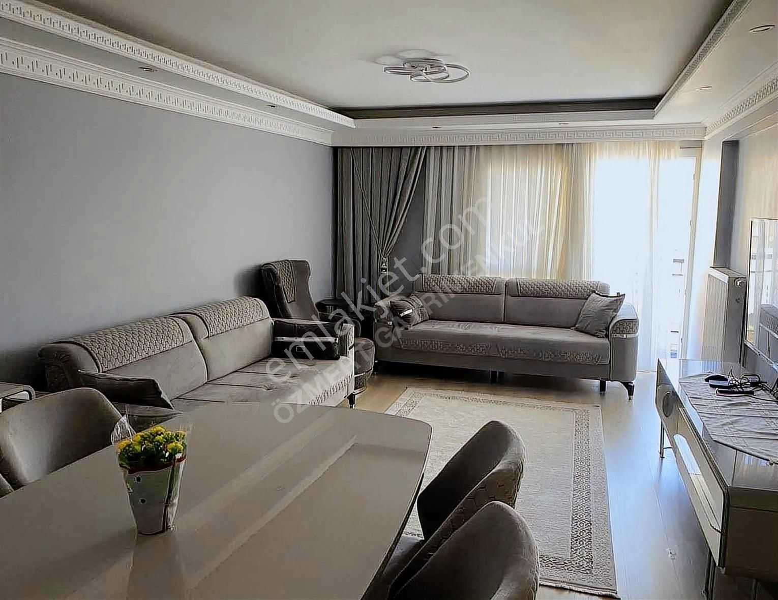 Gülyaka Mah.de 2+1 Arakat Doğalgazlı Asansörlü Satılık Daire