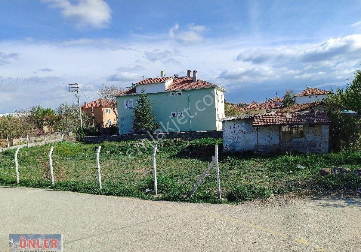 Konya Ereğli Namık Kemalde 726 Metrekare Tek Tapulu Köşe Başı Ticari Arsa