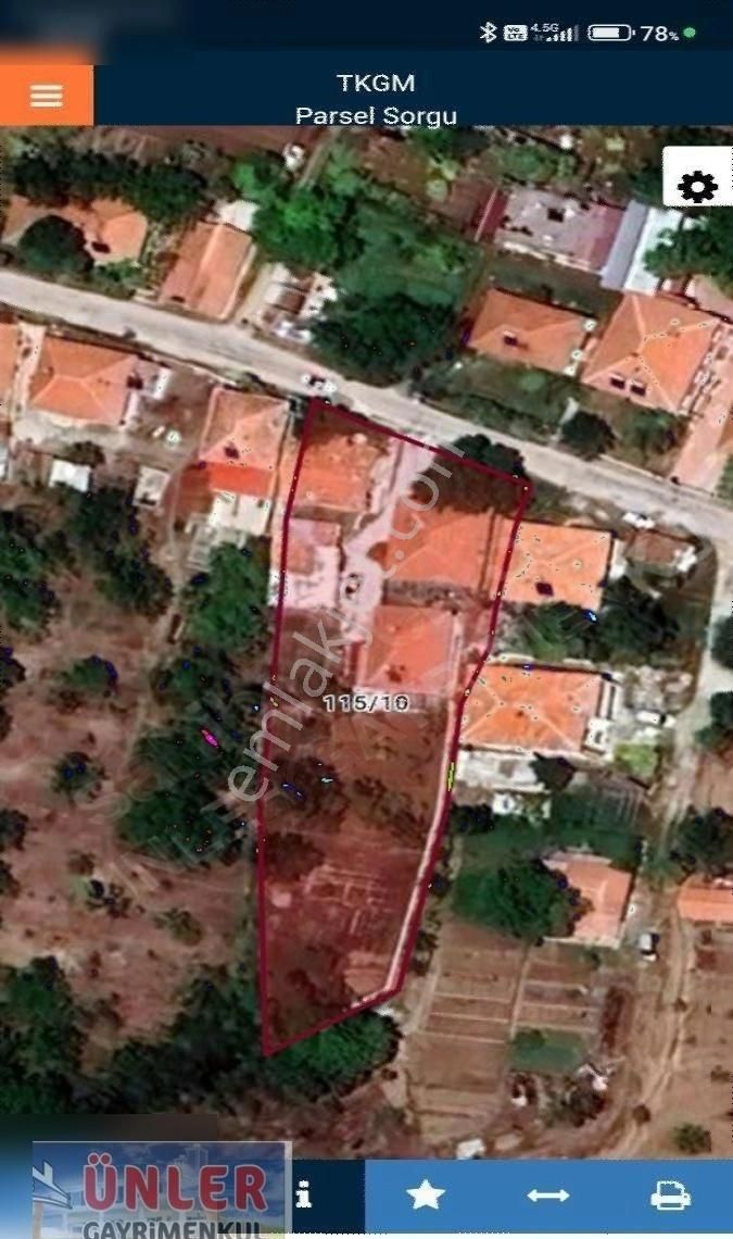 Orhaniyede 3 Adet Evli Doğalgazlı Su Kuyulu Bahceli Arsamız
