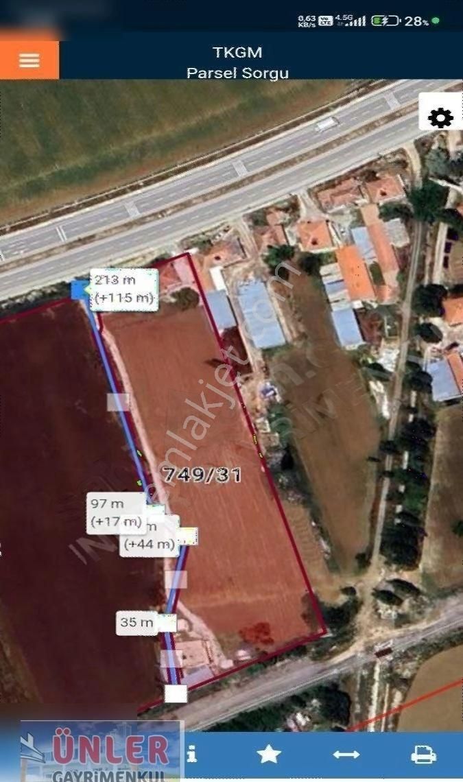 Barbaros Mahallesi Karaman Yolu Üzerinde 2172 Metrekare Arsa