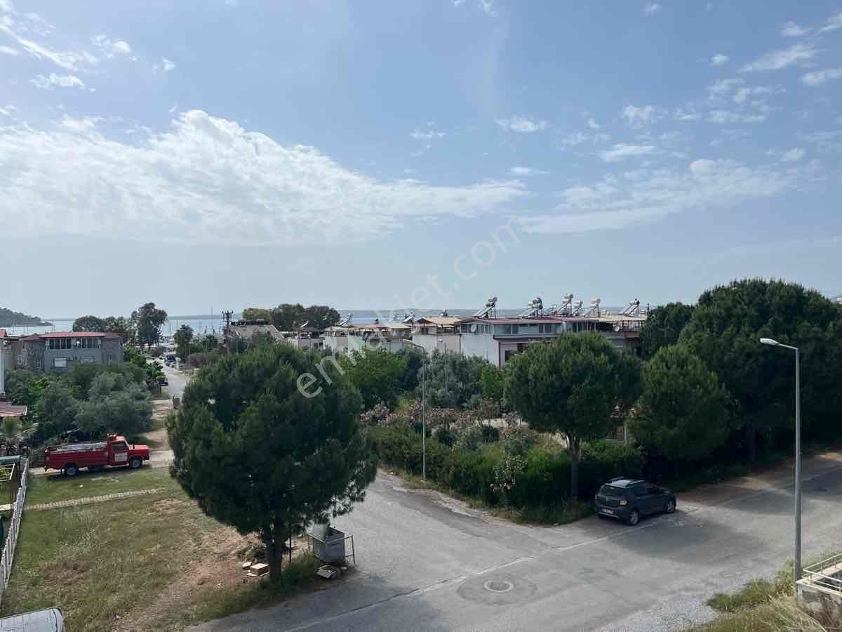 Akbük Merkezde Deniz Manzaralı 5+1 Villa