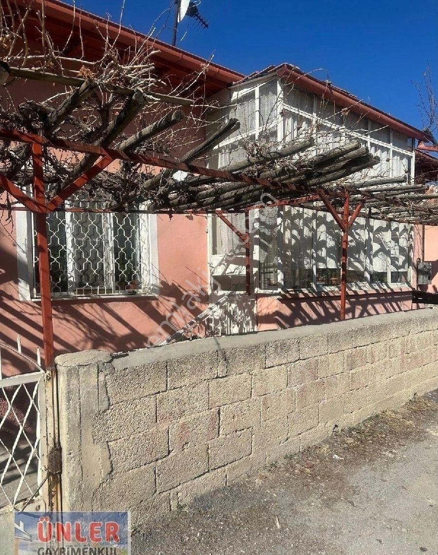 Çömlekçi Mahallesi Müstakil Evimiz Satılık
