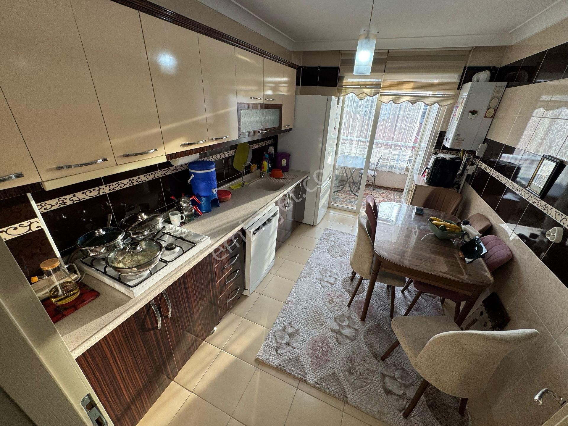 Esertepe Çambaşı Caddesi Yakınında 3+1 Ön Cephe Full Yapılı Daire