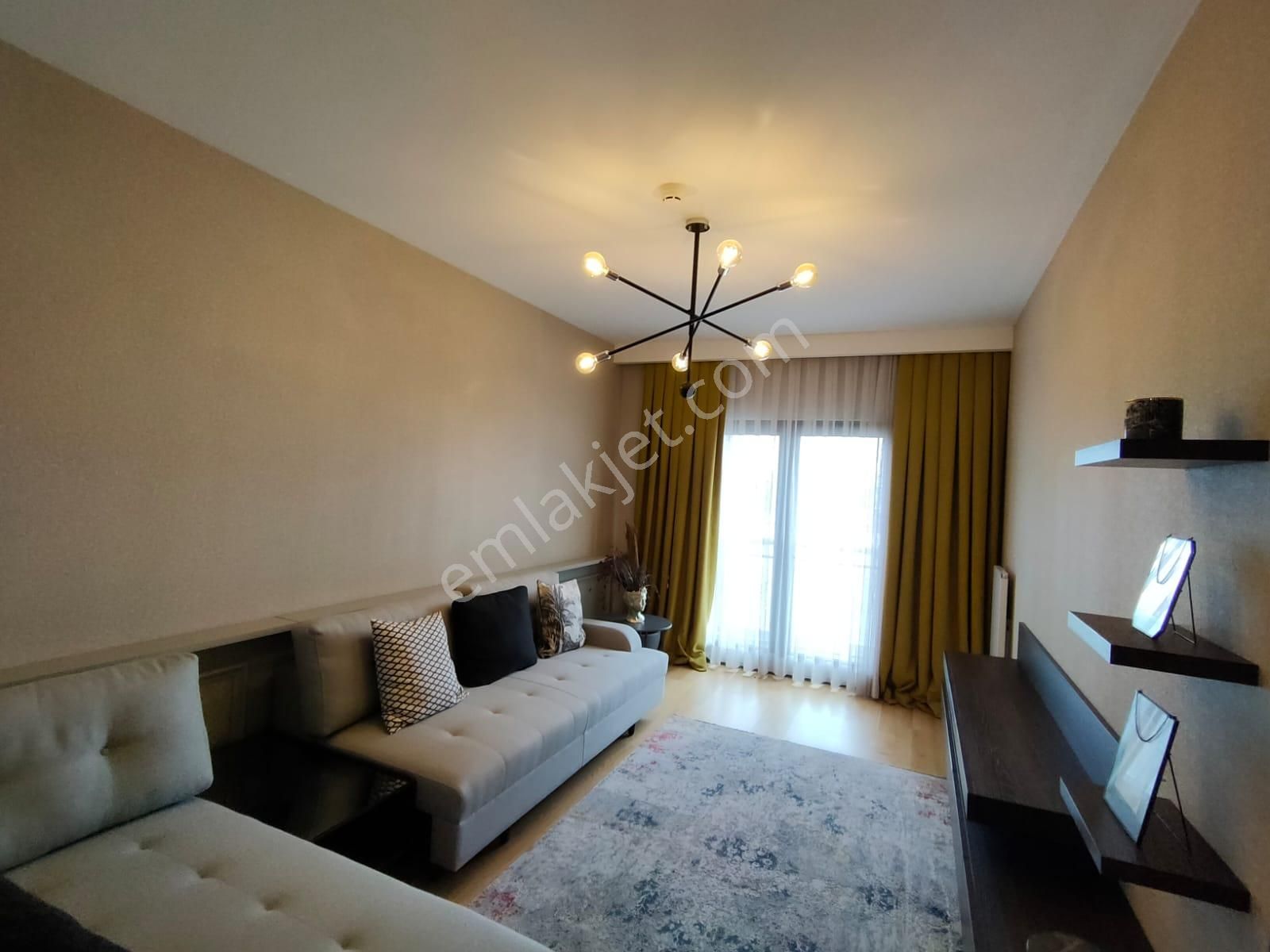 Antares Konutları E Blok 4+1 Satılık Daire