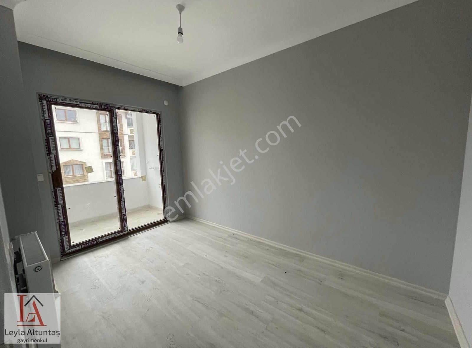 Pelitlide Satılık Sıfır 2+1 Daire